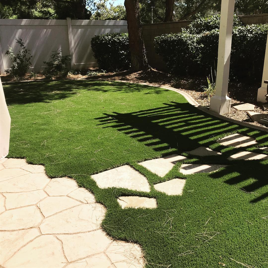 Concrete Services for patios, driveways, sidewalks, pool decks - Riverside