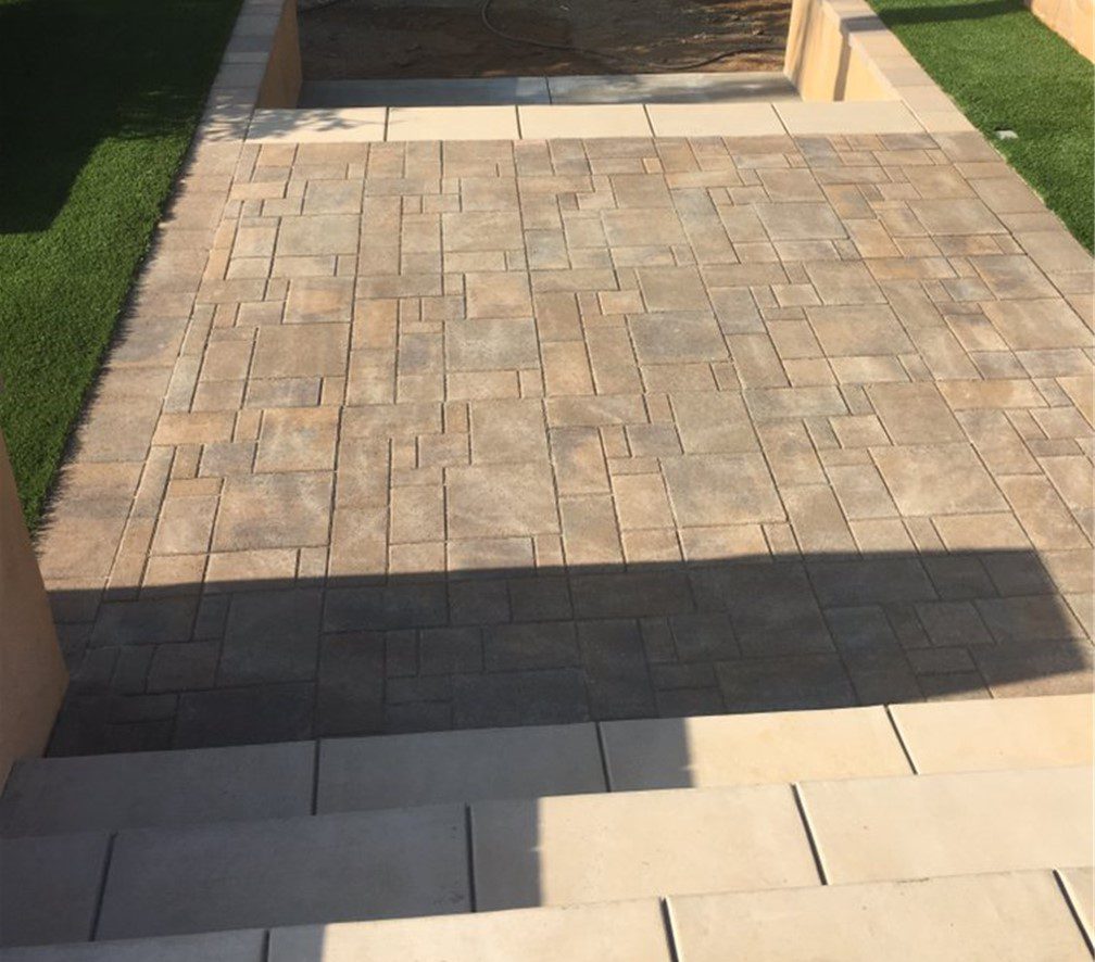 Walkways, Garden Pathways for Front, or Backyards, Riverside Pavers